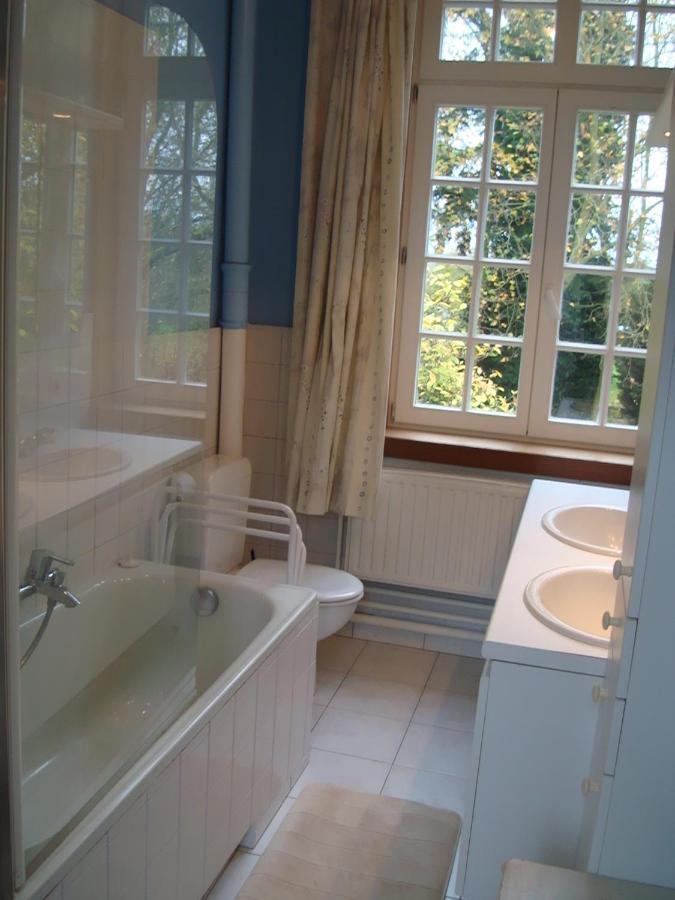 B&B Chateau Bagatelle Frasnes-lez-Anvaing Pokój zdjęcie